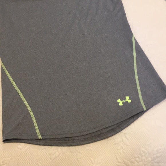 Under Armour Iso-chill tee size xs - Picture 10 of 12